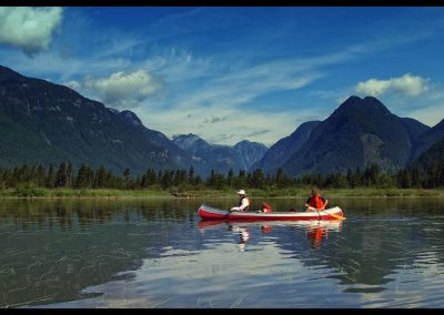 photo of canoe paddlers